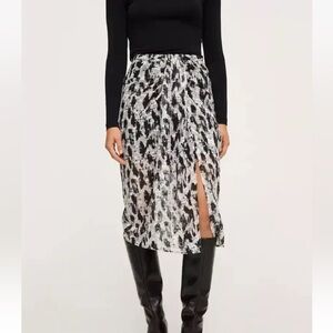 NWT Mango MNG Women’s Falda Floc Black and White Printed Midi Skirt Size Small